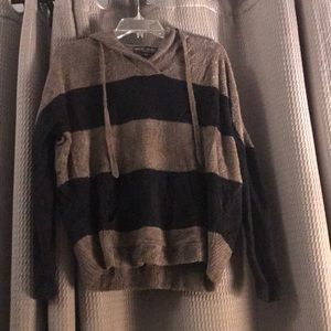 Barefoot dreams hoodie